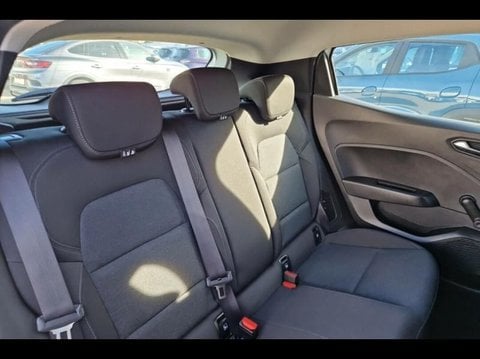 Voitures D'occasion À Orange | Renault Clio 1.6 E-Tech Hybride 145Ch Equilibre