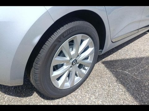 Voitures D'occasion À Orange | Renault Clio 1.6 E-Tech Hybride 145Ch Evolution