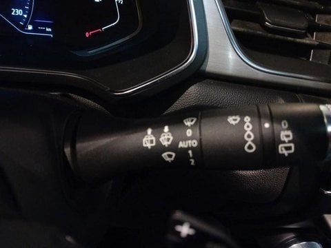 Voitures D'occasion À La Madeleine | Renault Captur 1.5 Blue Dci 115Ch Intens Edc