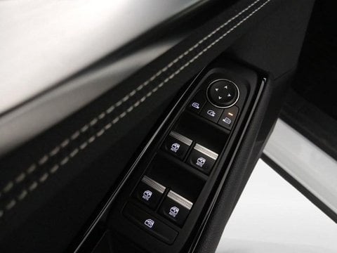Voitures D'occasion À La Madeleine | Renault Austral 1.2 E-Tech Full Hybrid 200Ch Techno