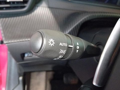 Voitures D'occasion À La Madeleine | Peugeot 208 1.2 Hybrid 136Ch Allure E-Dcs6
