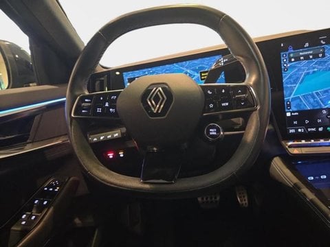Voitures D'occasion À La Madeleine | Renault Austral 1.2 E-Tech Full Hybrid 200Ch Iconic Esprit ...
