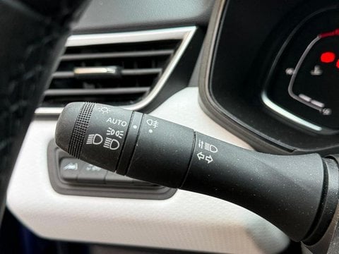 Voitures D'occasion À La Madeleine | Renault Clio 1.0 Tce 90Ch Techno