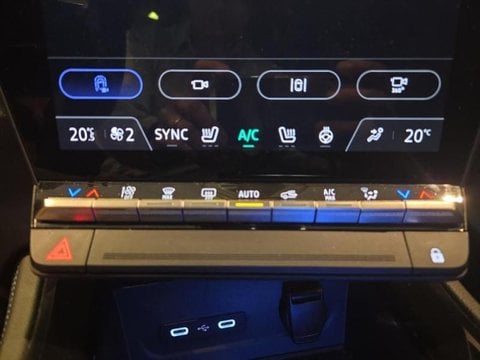 Voitures D'occasion À La Madeleine | Renault Austral 1.2 E-Tech Full Hybrid 200Ch Iconic Esprit ...