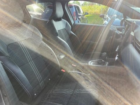 Voitures D'occasion À La Madeleine | Renault Clio 1.6 E-Tech Hybride 145Ch Engineered