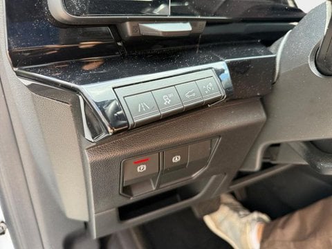 Voitures D'occasion À La Madeleine | Renault Austral 1.2 E-Tech Full Hybrid 200Ch Iconic