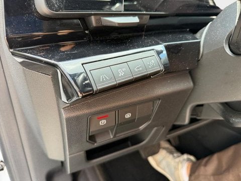 Voitures D'occasion À La Madeleine | Renault Austral 1.2 E-Tech Full Hybrid 200Ch Iconic