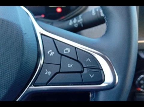 Voitures D'occasion À Petite Forêt | Renault Clio 1.0 Tce 90Ch Evolution - 24