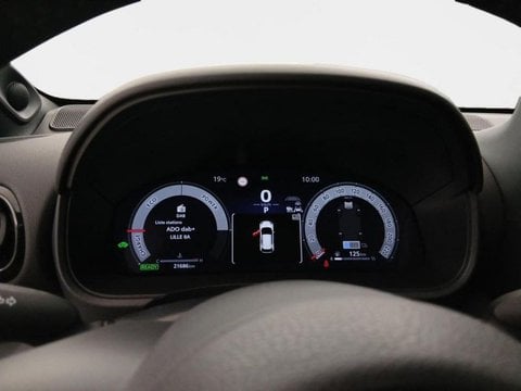 Voitures D'occasion À Petite Forêt | Toyota Yaris Cross 130H Première Mc24