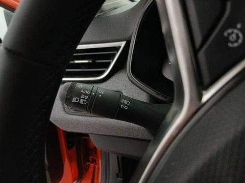 Voitures D'occasion À Petite Forêt | Renault Clio 1.0 Tce 90Ch Evolution - 24