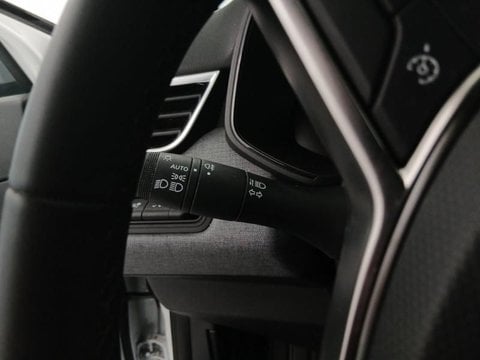 Voitures D'occasion À Petite Forêt | Renault Clio 1.5 Blue Dci 100Ch Evolution - 24
