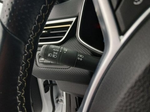 Voitures D'occasion À Petite Forêt | Renault Clio 1.6 E-Tech Hybride 145Ch Engineered
