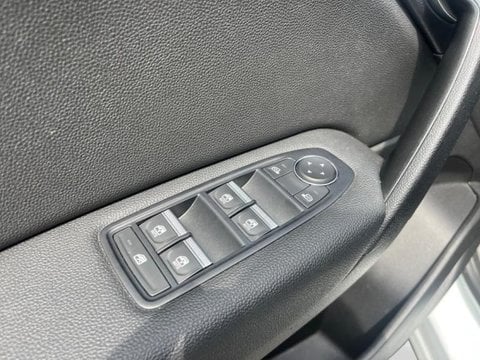 Voitures D'occasion À Petite Forêt | Renault Captur 1.0 Tce 90Ch Techno