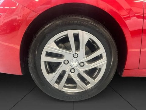 Voitures D'occasion À Petite Forêt | Peugeot 208 1.2 Puretech 100Ch S&S Active