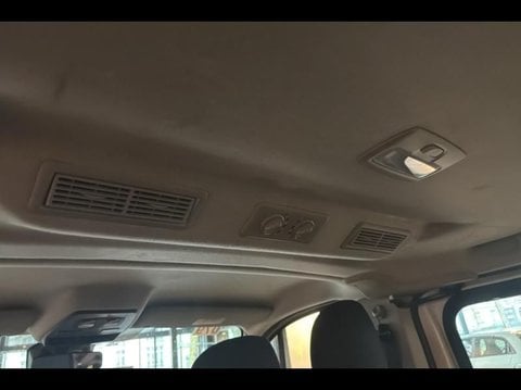 Voitures D'occasion À Roubaix | Renault Trafic Combi L2 2.0 Blue Dci 150Ch S&S Zen 8 Places E6E