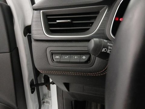 Voitures D'occasion À Roubaix | Renault Captur 1.6 E-Tech Hybride 145Ch Iconic