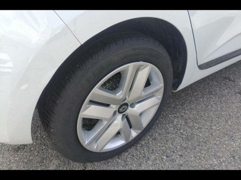 Voitures D'occasion À Roubaix | Renault Clio 1.0 Tce 90Ch Evolution