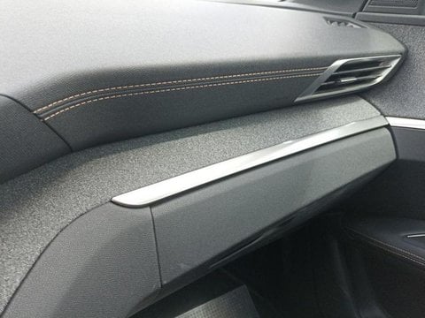 Voitures D'occasion À Roubaix | Peugeot 3008 1.6 Bluehdi 120Ch Gt Line S&S Eat6