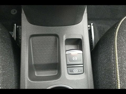 Voitures D'occasion À Seclin | Renault Captur 1.6 E-Tech Full Hybrid 145Ch Techno