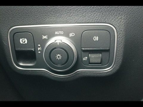 Voitures D'occasion À Seclin | Mercedes-Benz Gla 180 136Ch Progressive Line 7G-Dct