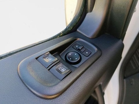 Voitures D'occasion À Seclin | Renault Master Fg F3300 L2H2 2.3 Blue Dci 135Ch Confort Euro6