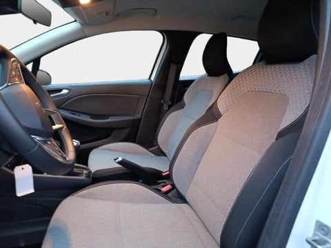 Voitures D'occasion À Seclin | Renault Clio 1.5 Dci 100Ch Evolution - 25