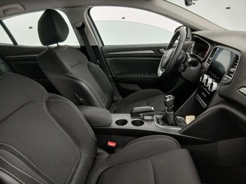 Voitures D'occasion À Saint Amand Les Eaux | Renault Mégane Megane 1.0 Tce 115Ch Business -21N