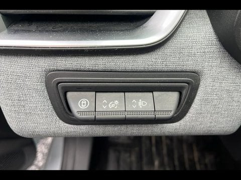 Voitures D'occasion À Saint Amand Les Eaux | Renault Clio 1.0 Tce 90Ch Evolution - 24