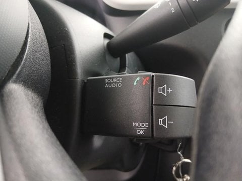 Voitures D'occasion À Saint Amand Les Eaux | Renault Twingo E-Tech Electric Life R80 Achat Inté...