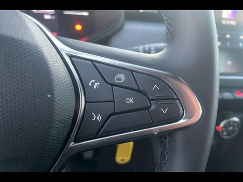 Voitures D'occasion À Saint Amand Les Eaux | Renault Clio 1.0 Tce 90Ch Evolution - 24