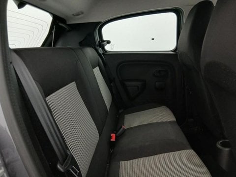 Voitures D'occasion À Saint Amand Les Eaux | Renault Twingo E-Tech Electric Life R80 Achat Inté...