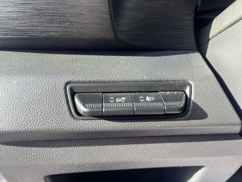 Voitures D'occasion À Saint Amand Les Eaux | Renault Trafic Combi L1 2.0 Blue Dci 150Ch S&S Zen ...