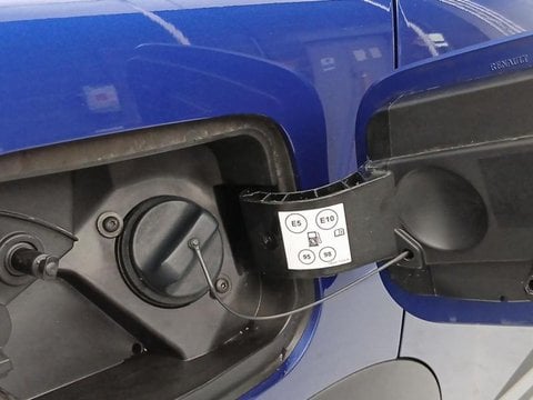 Voitures D'occasion À Saint Amand Les Eaux | Renault Captur 1.3 Tce Mild Hybrid 160Ch Techno Edc