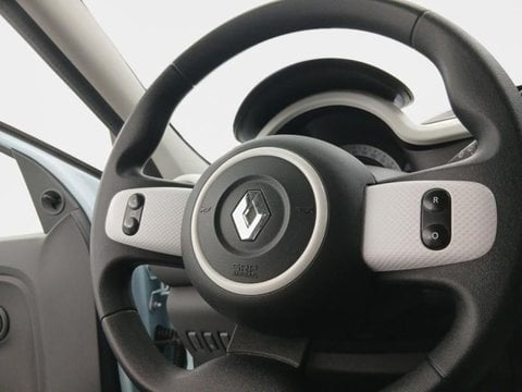 Voitures D'occasion À Saint Amand Les Eaux | Renault Twingo E-Tech Electric Life R80 Achat Inté...