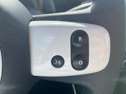 Voitures D'occasion À Saint Amand Les Eaux | Renault Twingo E-Tech Electric Equilibre R80 Achat ...