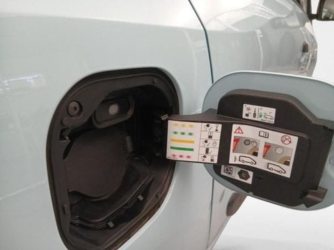 Voitures D'occasion À Saint Amand Les Eaux | Renault Twingo E-Tech Electric Life R80 Achat Inté...