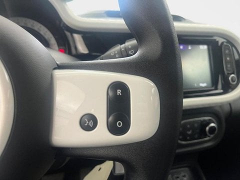 Voitures D'occasion À Saint Amand Les Eaux | Renault Twingo E-Tech Electric Equilibre R80 Achat ...