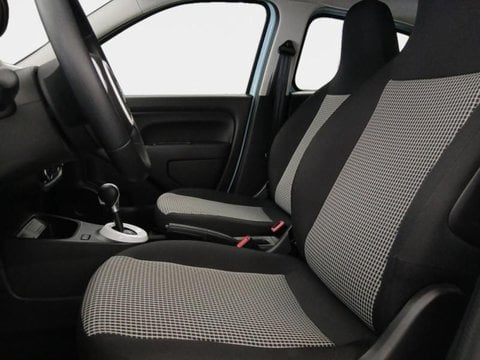 Voitures D'occasion À Saint Amand Les Eaux | Renault Twingo E-Tech Electric Life R80 Achat Inté...