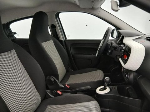 Voitures D'occasion À Saint Amand Les Eaux | Renault Twingo E-Tech Electric Life R80 Achat Inté...