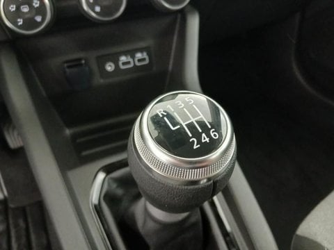 Voitures D'occasion À Saint Amand Les Eaux | Renault Clio 1.0 Tce 90Ch Evolution - 24