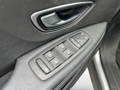 Voitures D'occasion À Saint Amand Les Eaux | Renault Scénic Scenic 1.3 Tce 140Ch Fap Intens