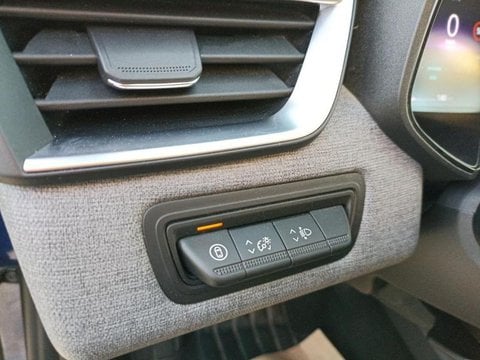Voitures D'occasion À Saint-Pol-Sur-Ternoise | Renault Clio 1.5 Blue Dci 100Ch Evolution - 24