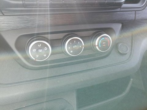 Voitures D'occasion À Saint-Pol-Sur-Ternoise | Renault Trafic Combi L2 2.0 Blue Dci 150Ch S&S Ze...