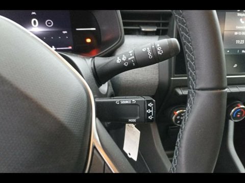 Voitures D'occasion À Saint-Pol-Sur-Ternoise | Renault Clio 1.0 Tce 90Ch Evolution - 24