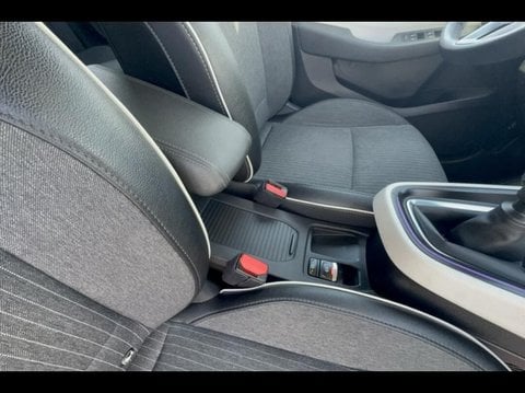 Voitures D'occasion À Valreas | Renault Clio 1.3 Tce 140Ch Intens -21N