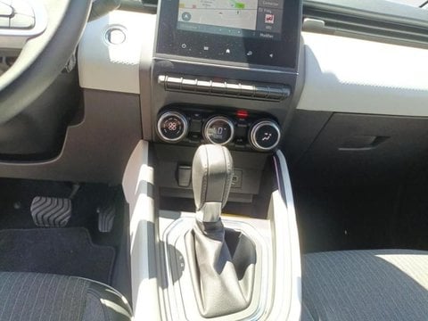 Voitures D'occasion À Valreas | Renault Clio 1.6 E-Tech Hybride 145Ch Techno