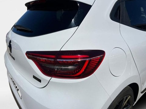 Voitures D'occasion À Valreas | Renault Clio 1.6 E-Tech Hybride 145Ch Engineered