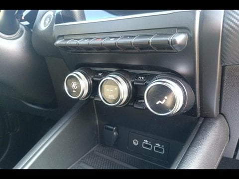 Voitures D'occasion À Valreas | Renault Captur 1.6 E-Tech Hybride 145Ch Engineered