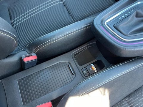 Voitures D'occasion À Valreas | Renault Clio 1.6 E-Tech Hybride 145Ch Engineered