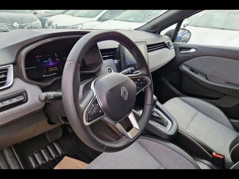 Voitures D'occasion À Valreas | Renault Clio 1.6 E-Tech 145Ch Full Hybrid Techno - 24